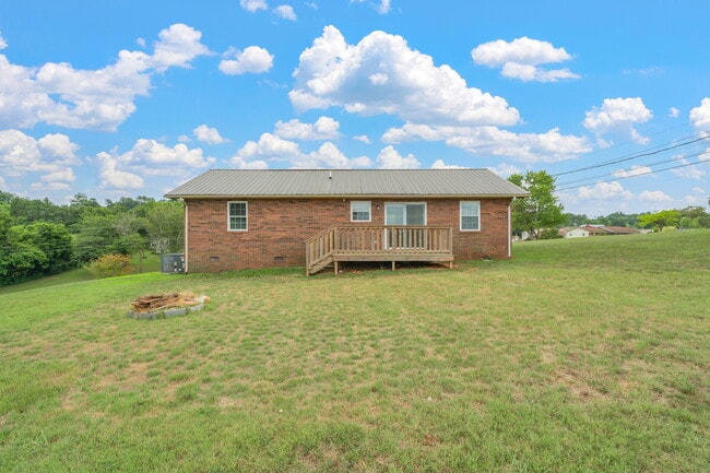 Building Photo - 2832 Vicksburg Ln