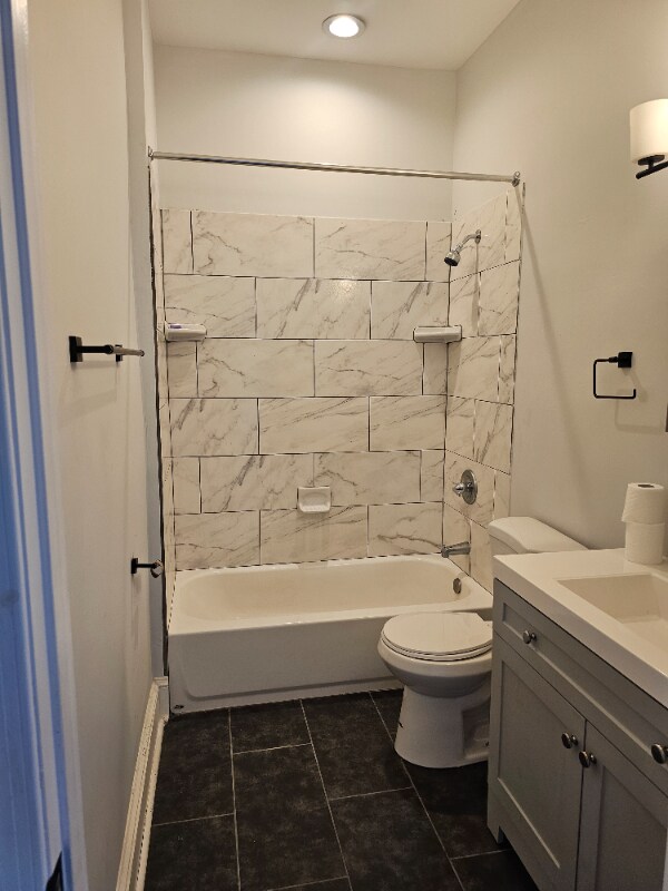 Building Photo - 2116 N Charles St