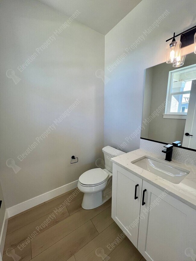 Building Photo - Brand NEW Pahlisch 3 BR - 2.5 BA Home in S...