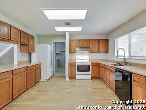 Building Photo - 12219 Victory Palm