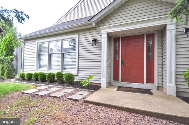 Building Photo - 8 Northrup Ct