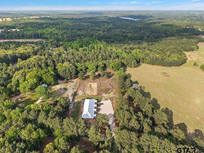 Building Photo - 18754 County Rd 437