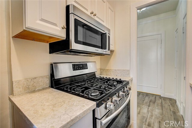 Building Photo - 315 W 3rd St