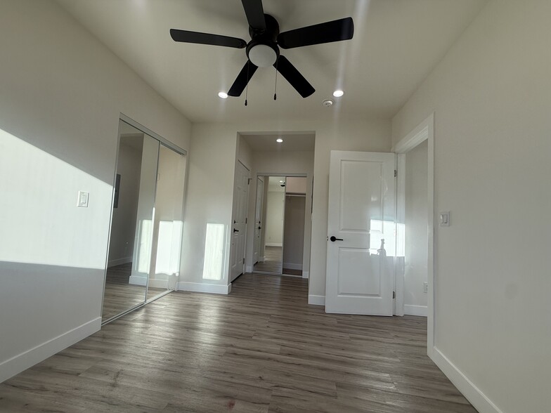 Building Photo - 3027 Lanfranco St