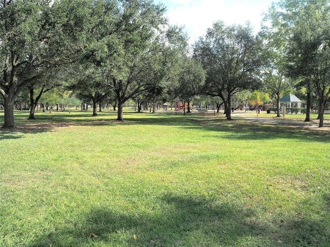 Building Photo - 10319 Raritan Dr