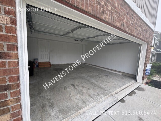Building Photo - 833 Prescot Cir