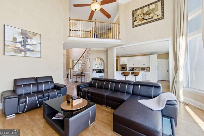 Building Photo - 200 Azalea Cove Ln