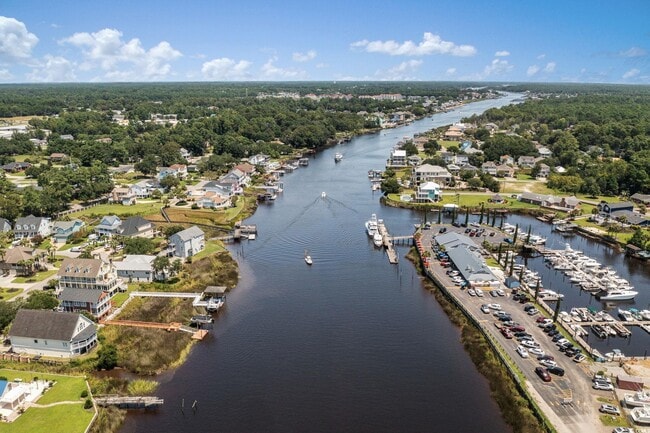 Building Photo - 4519 N Plantation Harbour Dr