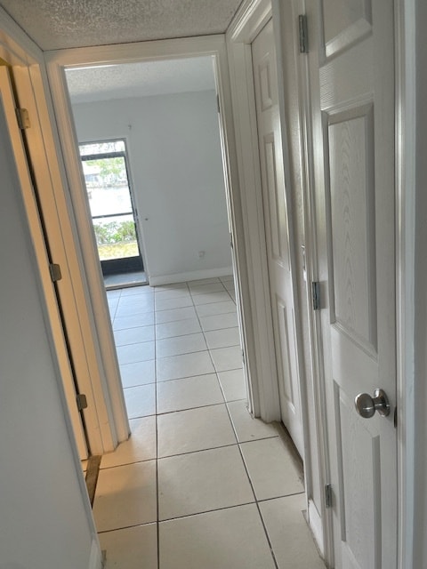 Building Photo - 9217 Tudor Dr