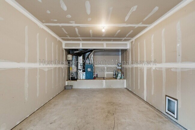 Building Photo - 17415 E Shamrock Ct