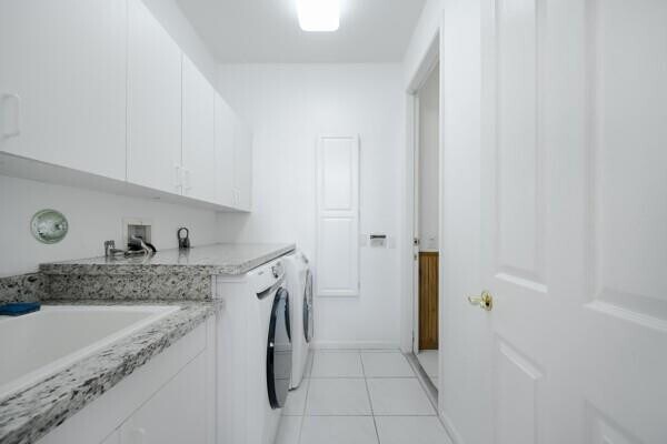 Building Photo - 576 NW 120th Dr