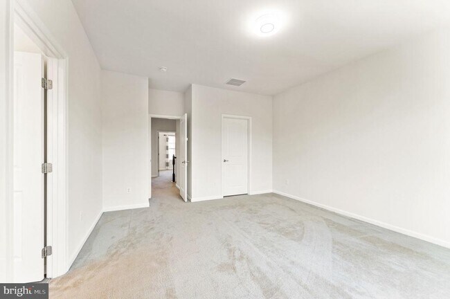 Building Photo - 41715 McMonagle Square