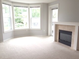 Building Photo - Beautiful Blakeley Commons Condo by Univer...