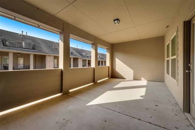 Building Photo - 2412 Eureka Wy