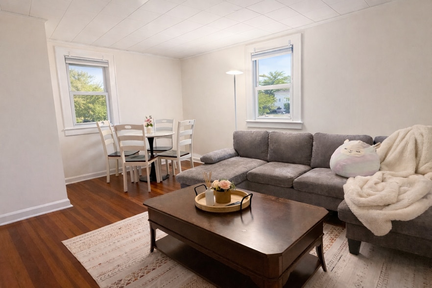 Living Room - View 2 - 131 Livingston Ave