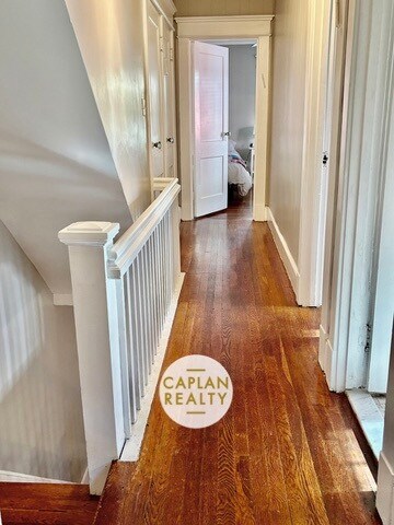 Building Photo - 25 W Rock Ave