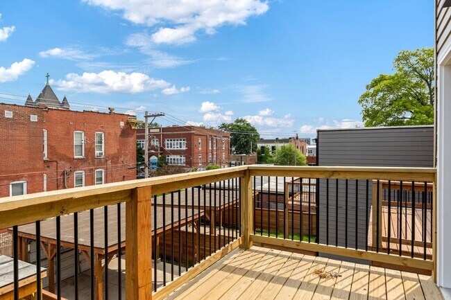 Building Photo - New construction single family home in the Grove for rent