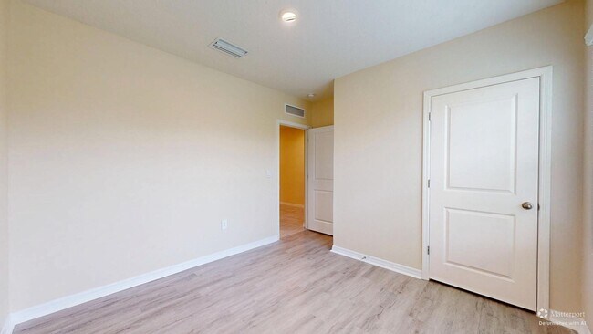 Building Photo - 5672 Woodland Sage Dr