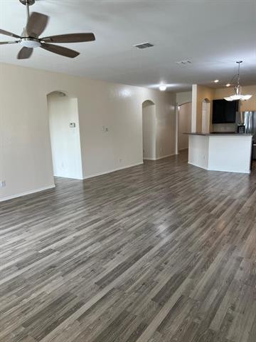 Building Photo - 10416 Devin Ln
