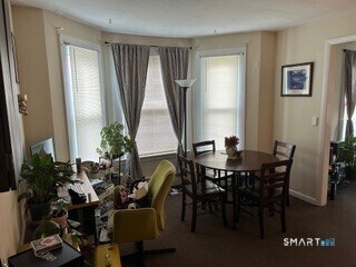 Building Photo - 202 Berlin Ave