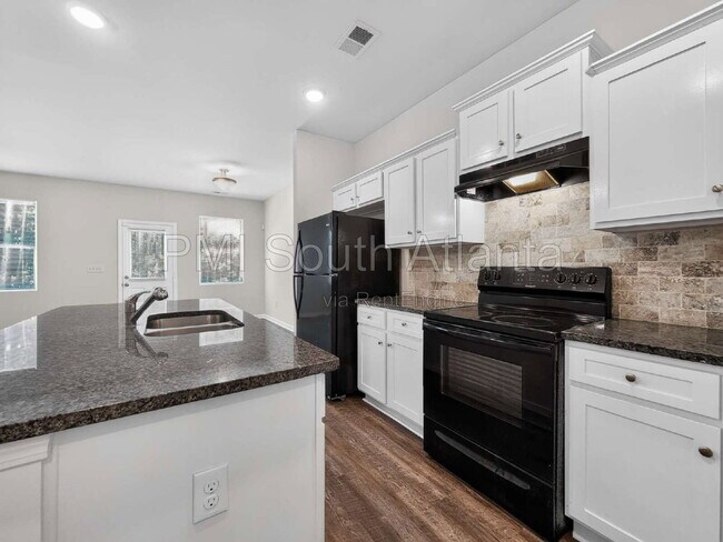 Building Photo - 6446 Grey Fox Way