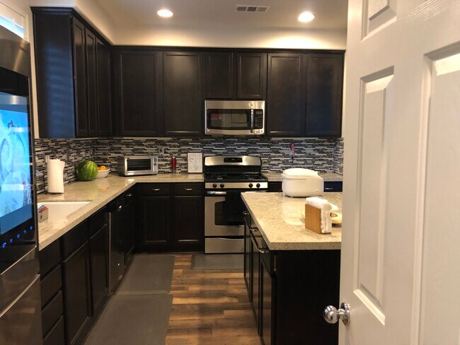Building Photo - 10563 Mandevilla Ct