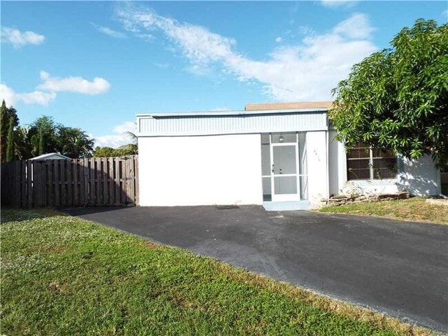 Building Photo - 4495 NW 97th Terrace