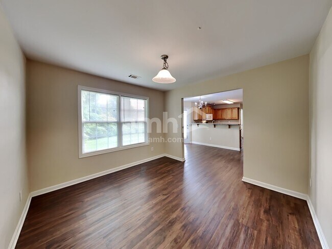 Building Photo - 6433 Grand Hickory Dr