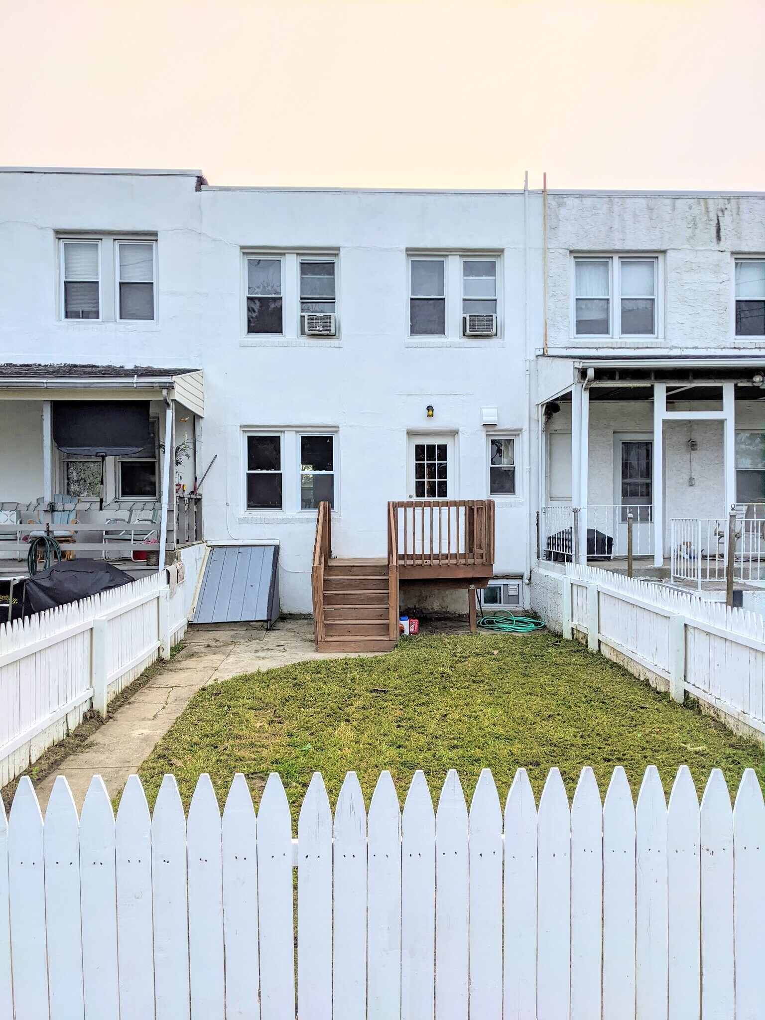 Building Photo - 24 Davis Ave