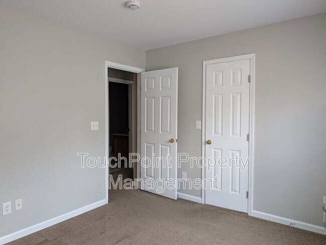 Building Photo - 10002 Baxter Caldwell Dr