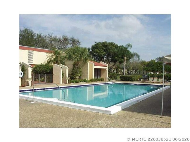 Building Photo - 6729 Coral Lake Dr