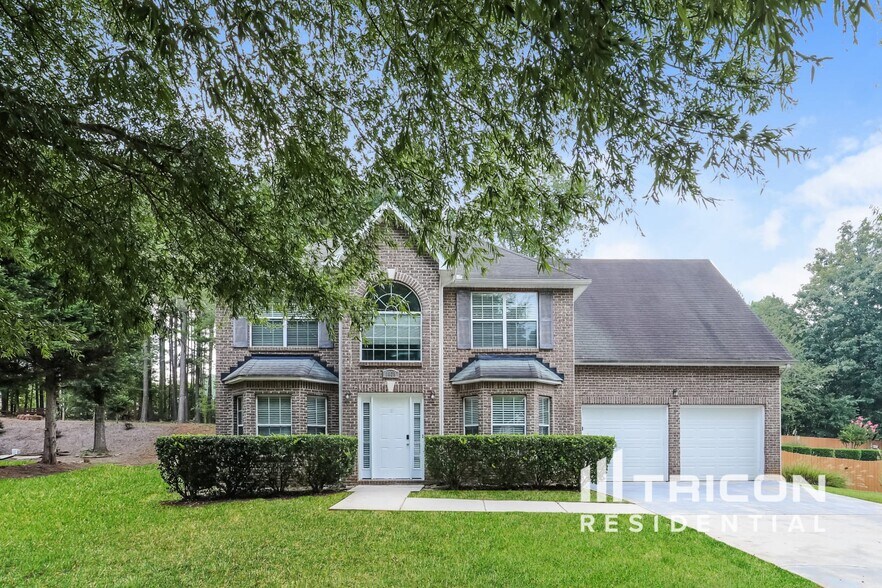 Primary Photo - 1028 Maris Ln