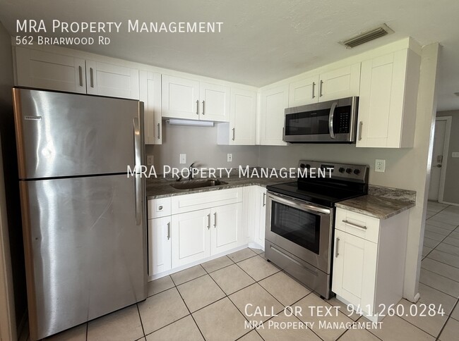 Building Photo - 562 Briarwood Rd