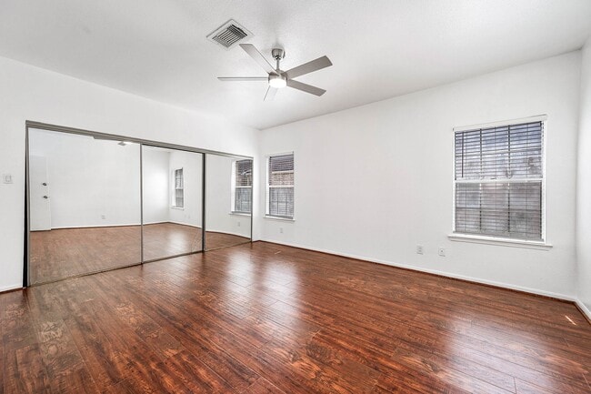 Building Photo - 6000 Reims Rd