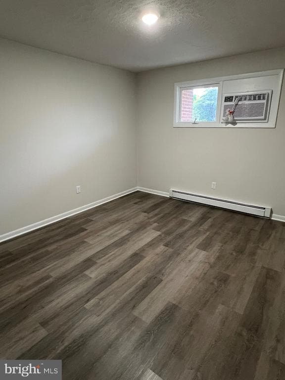 Building Photo - 50 Briarwood Ln