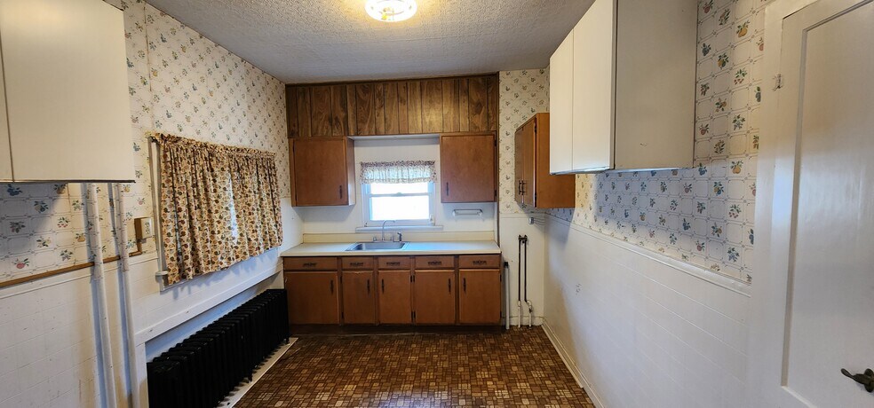 Kitchen - 19 N 2nd St
