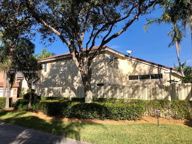 Building Photo - 1140 Oysterwood St