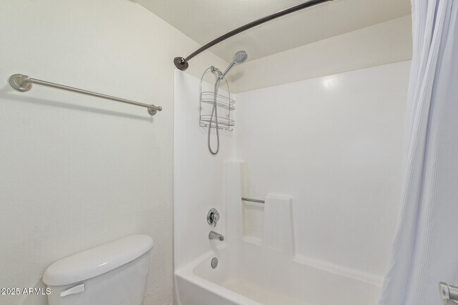 Building Photo - 3825 E Camelback Rd