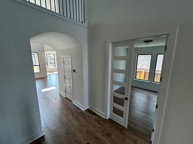 Building Photo - Coming Soon!  4 BR/3BA | Single Family Home | 1-Car Covered Parking | In Liberty Hill!