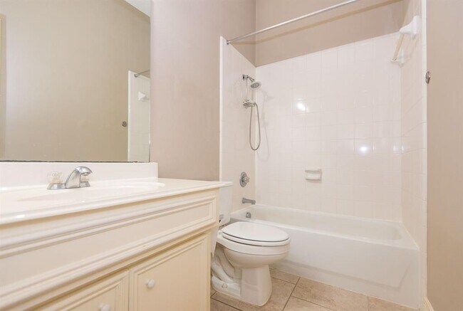Building Photo - 2313 Echo Harbor Dr