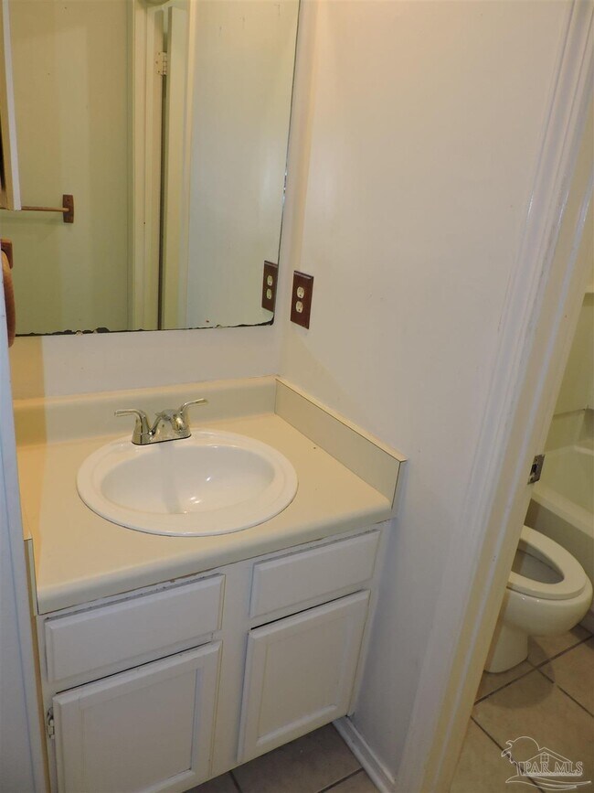 Building Photo - 3145 Cedarwood Village Ln