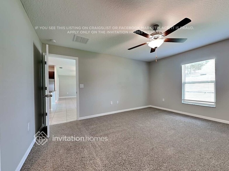 Building Photo - 1524 Blue Rose Dr