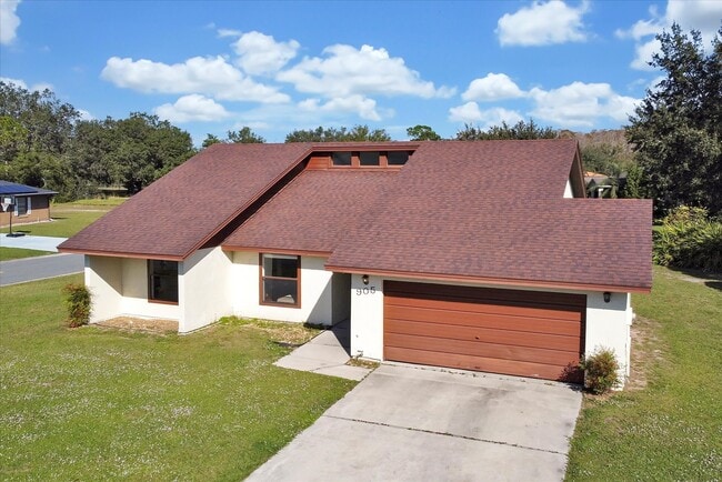 Building Photo - 905 Mendoza Ln