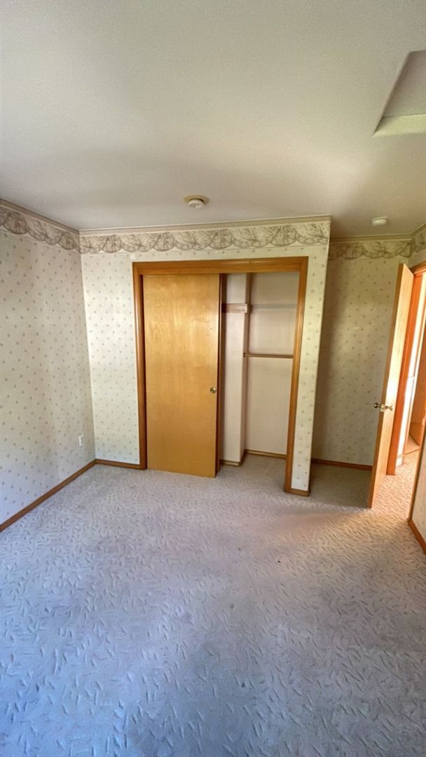 Building Photo - PRELEASING: 4 bdrm/1.5 bath house near WWU Park-N-Ride