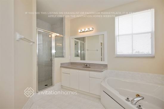 Building Photo - 3626 SW 166th Ave