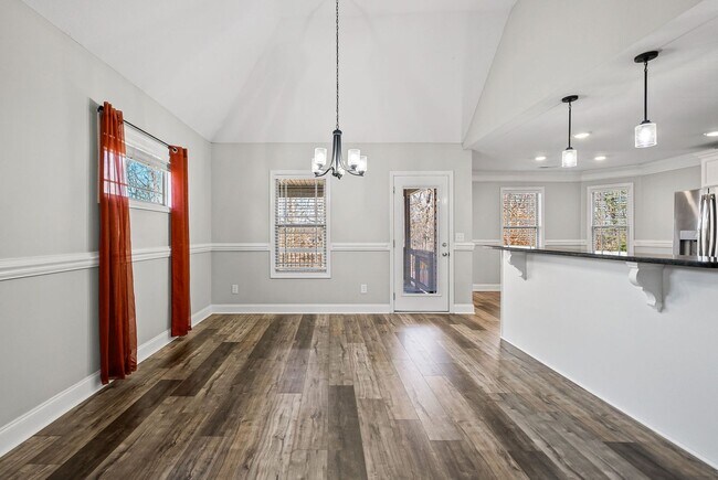 Building Photo - 1796 Rains Rd