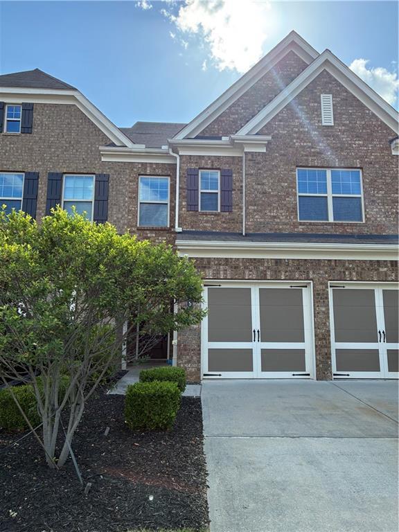 Building Photo - 1335 Hampton Oaks Dr