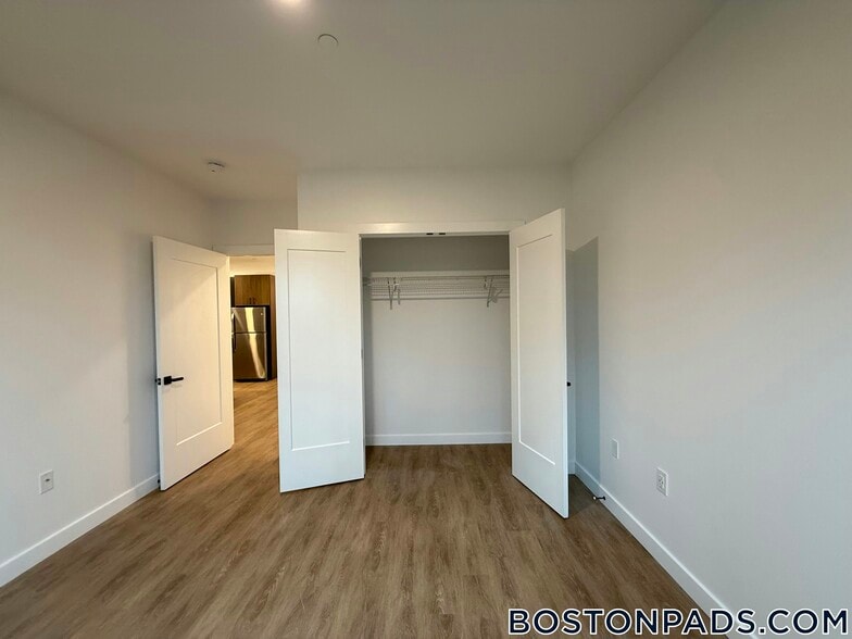 Building Photo - 199 Gardner St