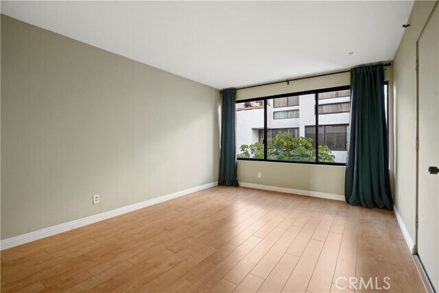 Building Photo - 500 E Del Mar Blvd