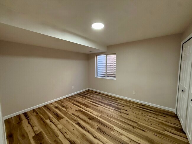 Building Photo - 7283 Coral Ridge Dr